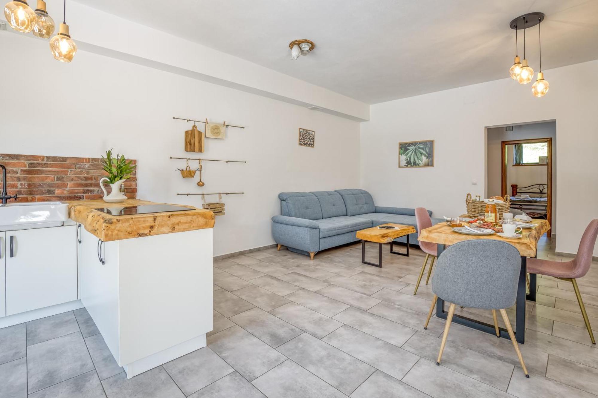 Bajsova Domacija Appartement Podčetrtek