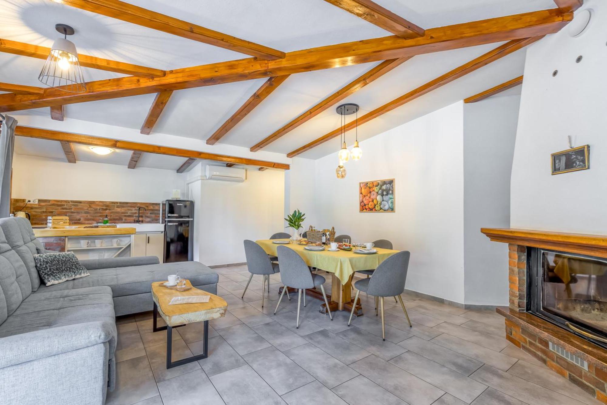Bajsova Domacija Appartement Podčetrtek